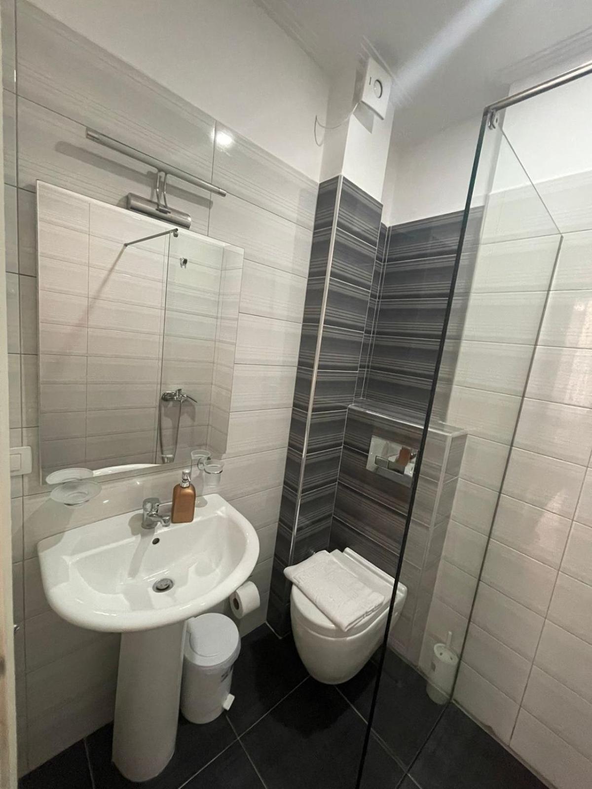 Seaside Apartmens Sarandë Eksteriør bilde